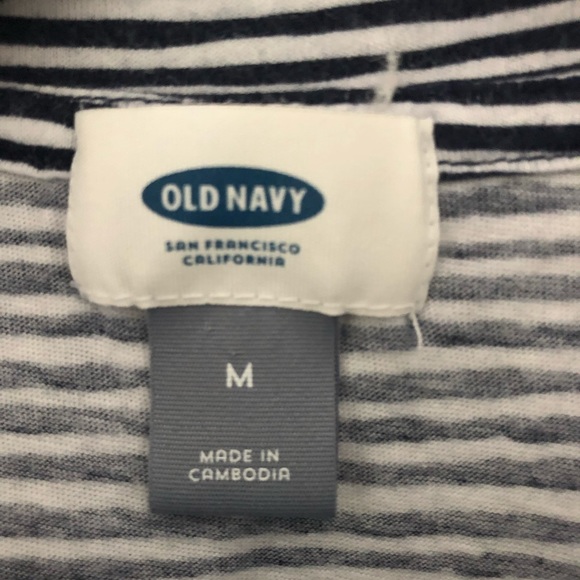 ✨EUC- Old Navy Women’s Top Size Med - Picture 3 of 5